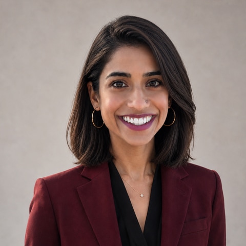 This is a profile image of Ashka Dave